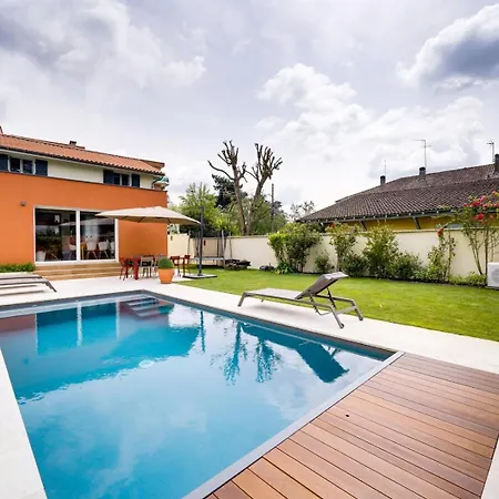 Beautiful Family House Pool & Garden Gasthof Bordeaux
